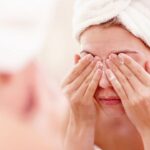 Los cuatro tratamientos naturales para aliviar el cansancio de tus ojos